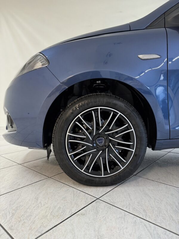 Lancia Ypsilon Gpl - immagine 12