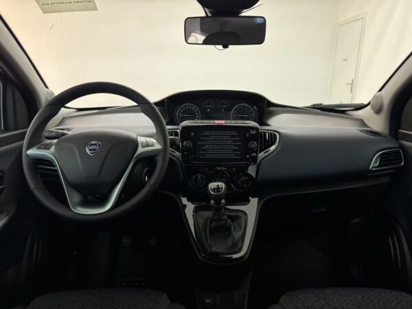 Lancia Ypsilon Gpl - immagine 7