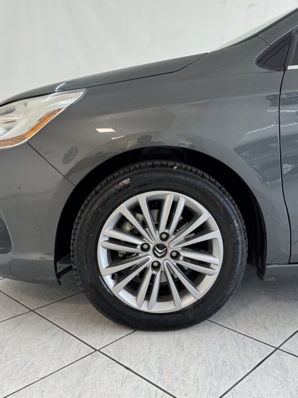 Citroen C4 - immagine 8