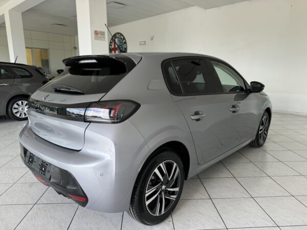 Peugeot 208 1.5 HDI - immagine 13
