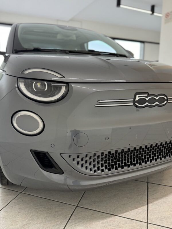Fiat 500e - immagine 2
