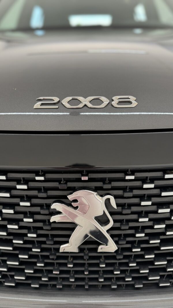 Peugeot 2008 - immagine 9