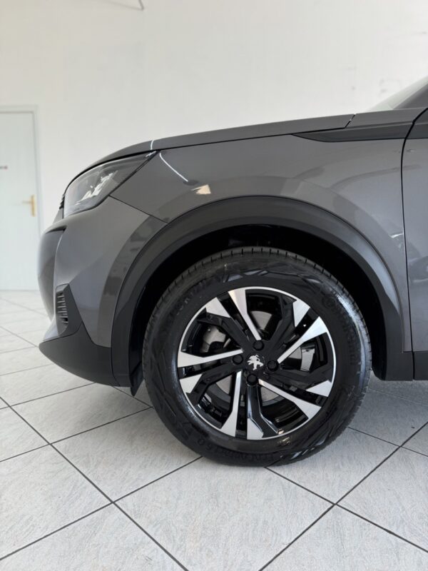 Peugeot 2008 - immagine 8