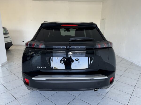 Peugeot 2008 - immagine 9