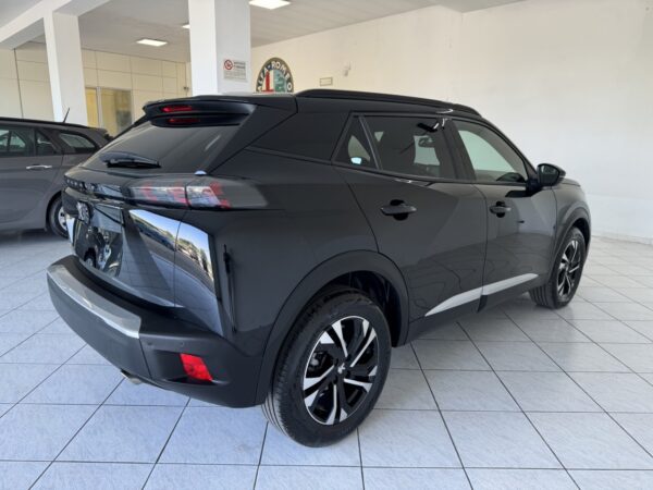 Peugeot 2008 - immagine 8