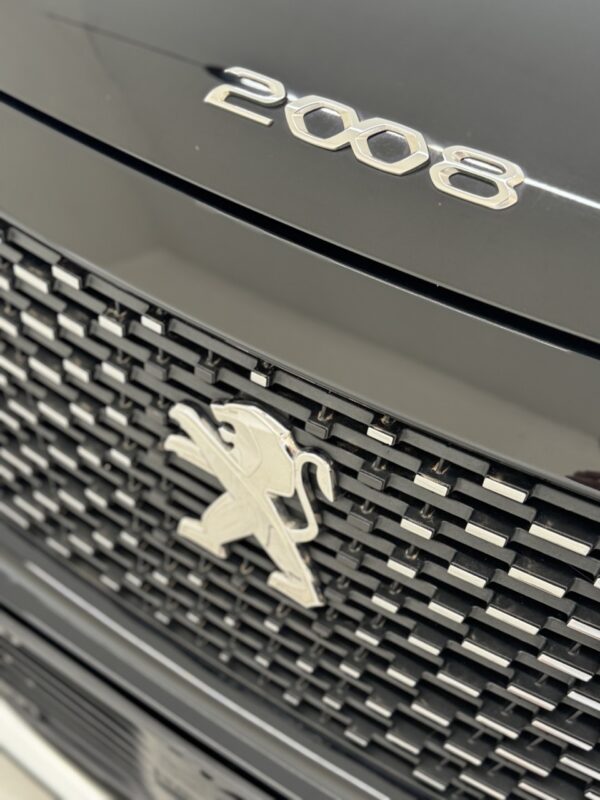 Peugeot 2008 - immagine 2